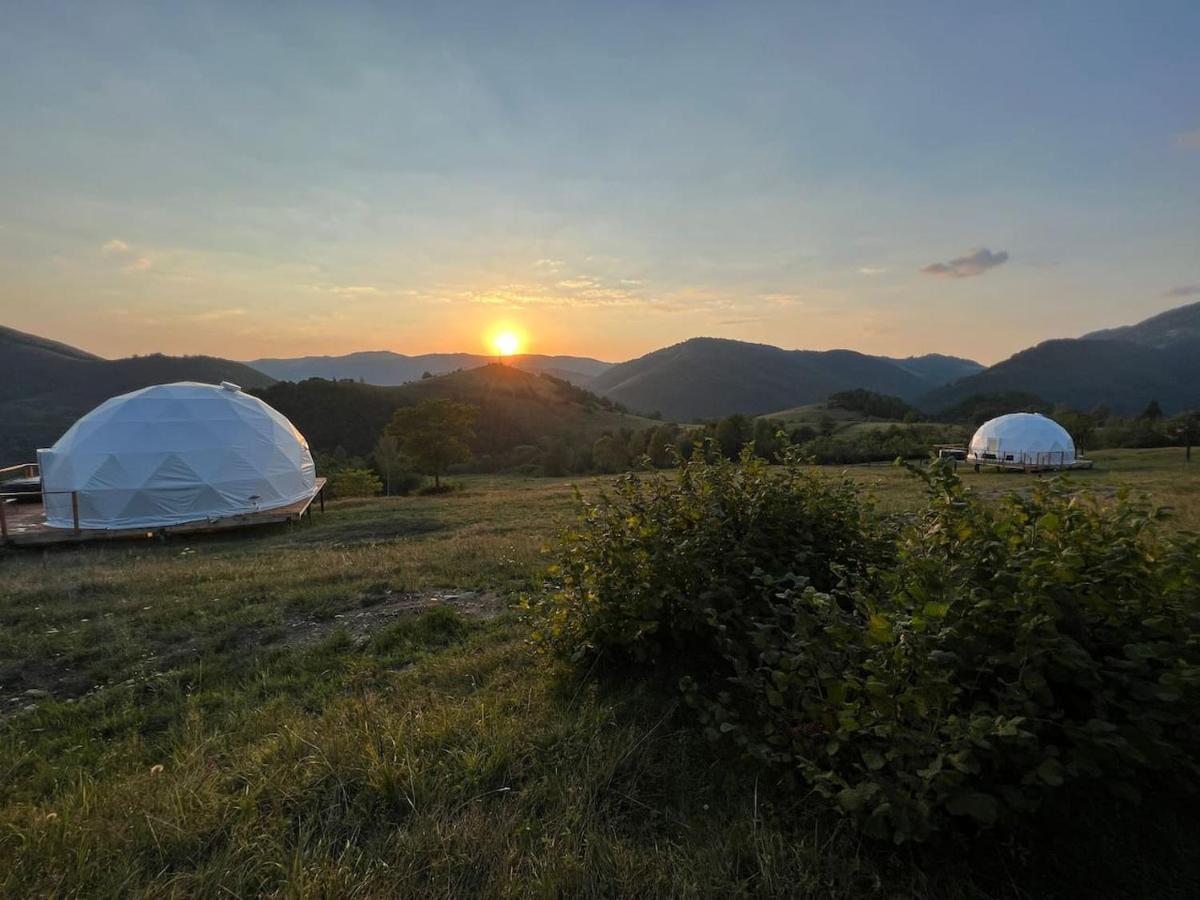Starry Dome - Manta'S Retreat Glamping Cornereva Hotel Exterior photo