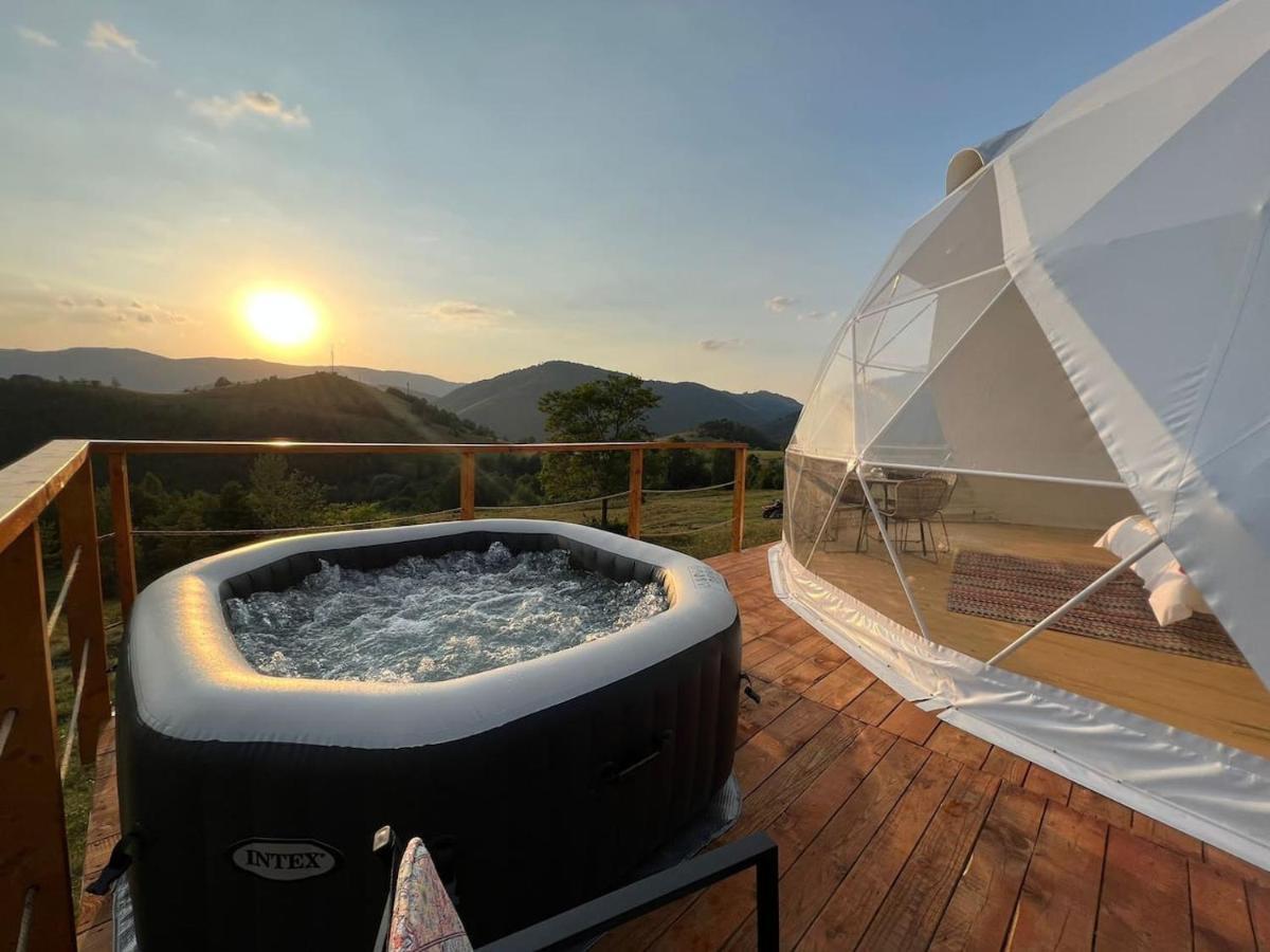 Starry Dome - Manta'S Retreat Glamping Cornereva Hotel Exterior photo