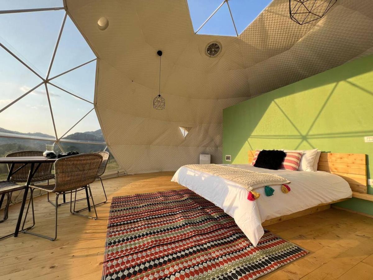Starry Dome - Manta'S Retreat Glamping Cornereva Hotel Exterior photo