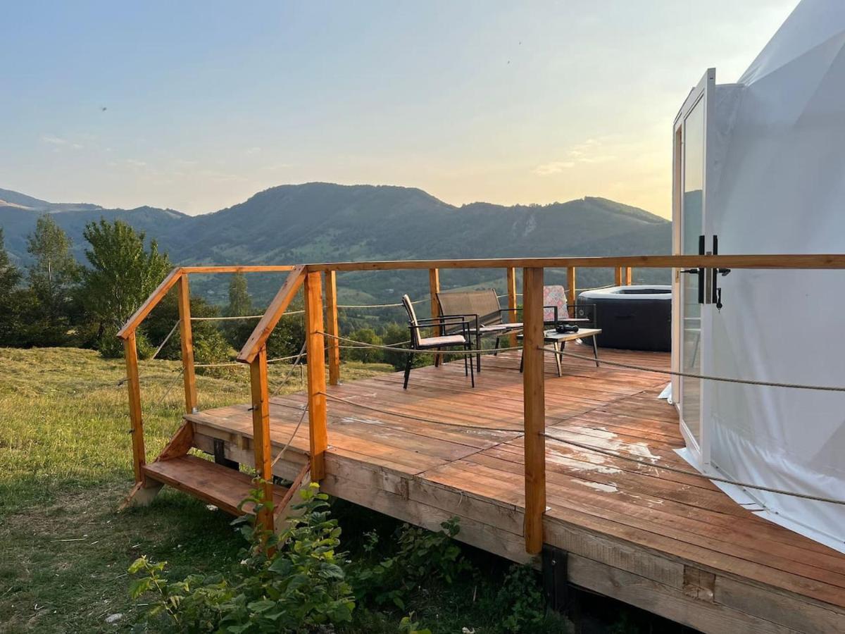 Starry Dome - Manta'S Retreat Glamping Cornereva Hotel Exterior photo