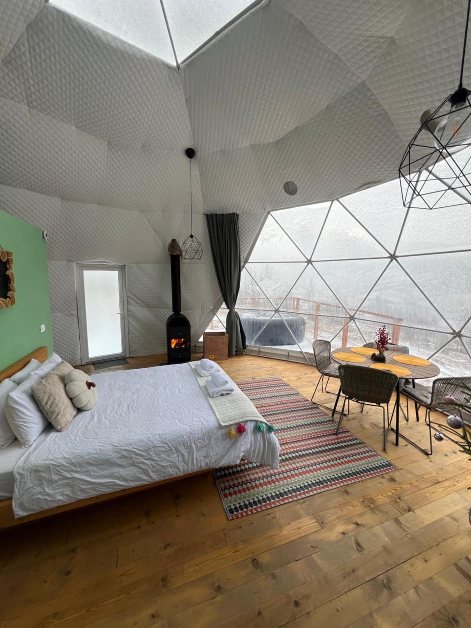 Starry Dome - Manta'S Retreat Glamping Cornereva Hotel Exterior photo
